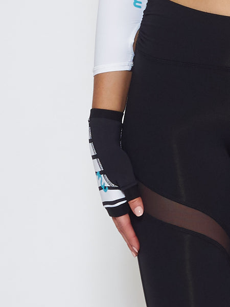 MUV Sportswear_OZONE GLUV_Colour Stripe_UV Protecting Sportswear