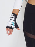 MUV Sportswear_OZONE GLUV_Colour Stripe_UV Protecting Sportswear