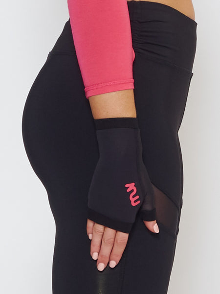 MUV Sportswear_OZONE GLUV with Mesh_Colour Black_UV Protecting Sportswear