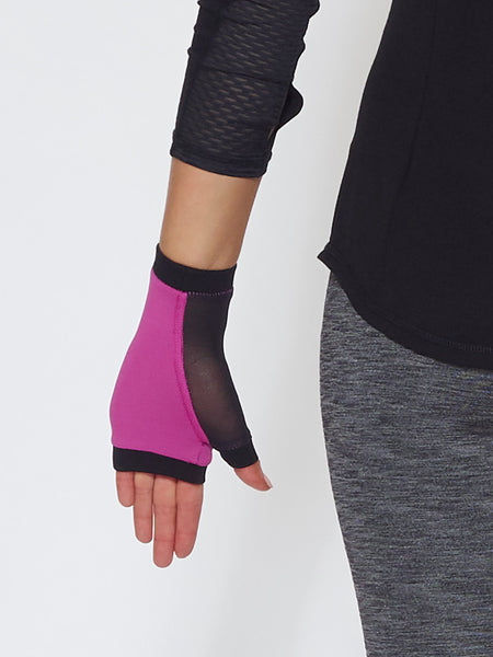 MUV Sportswear_OZONE GLUV with Mesh_Colour Wild Purple_UV Protecting Sportswear