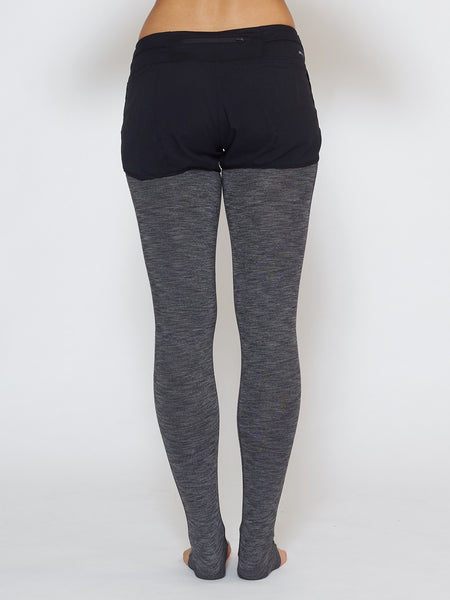 MUV Sportswear_MELT MUV Tube Sock_Colour Steel_UV Protecting Sportswear