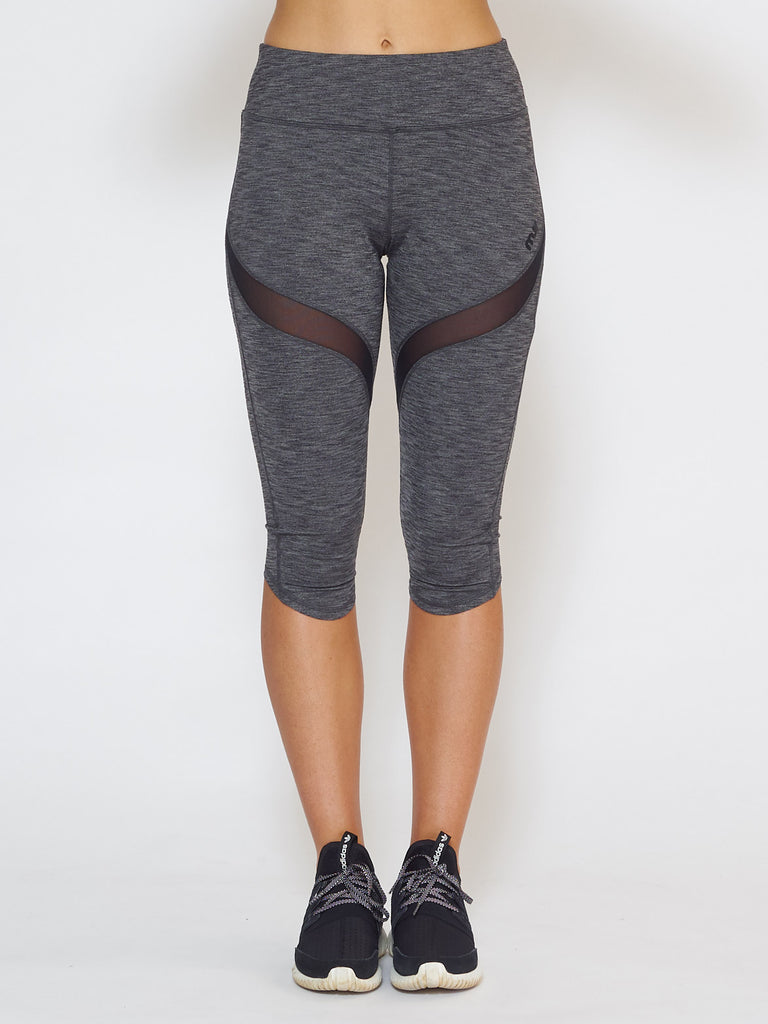 MUV Sportswear_IGNITE Knee-Length Legging_Colour Steel_UV Protecting Sportswear