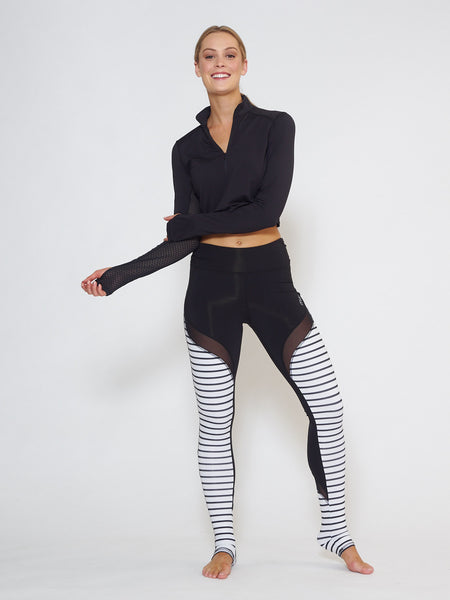 MUV Sportswear_BREEZE Long-Sleeve Collared Crop_Colour Black_UV Protecting Sportswear